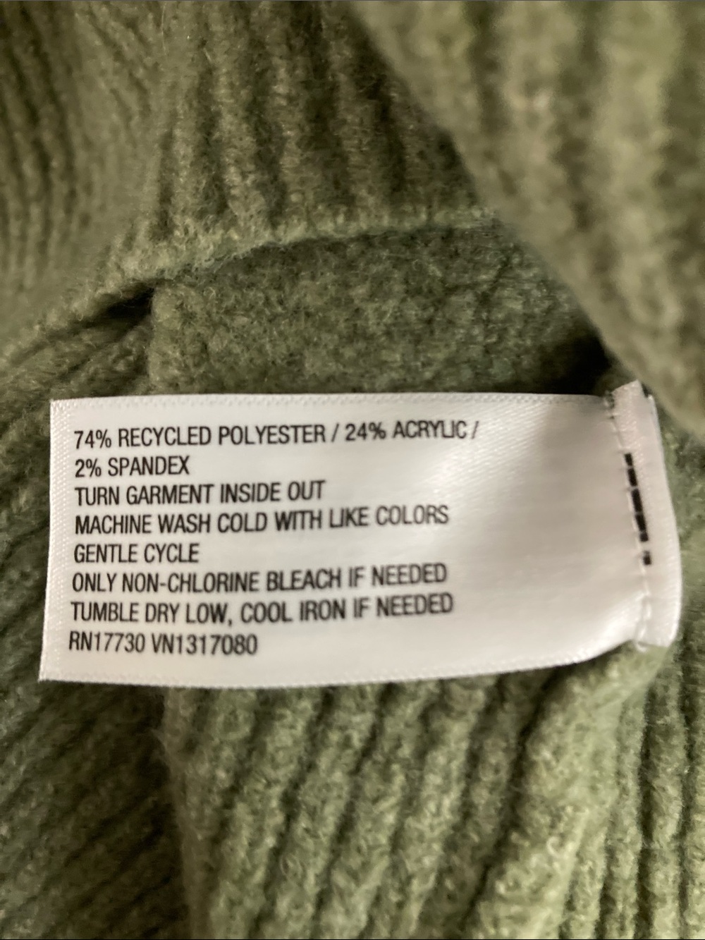 Universal Thread Sweater - Picture 4 of 5